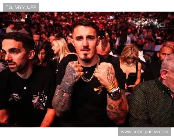 阿斯皮纳尔失冠后团队因戳眼事件再掀争议成焦点