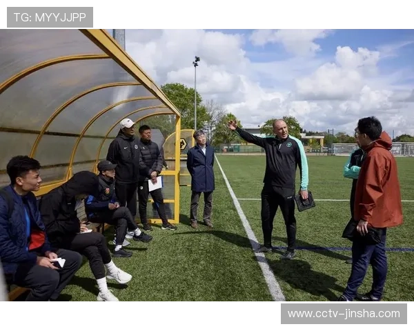 英超俱乐部联合启动青训计划，培养下一代足球人才